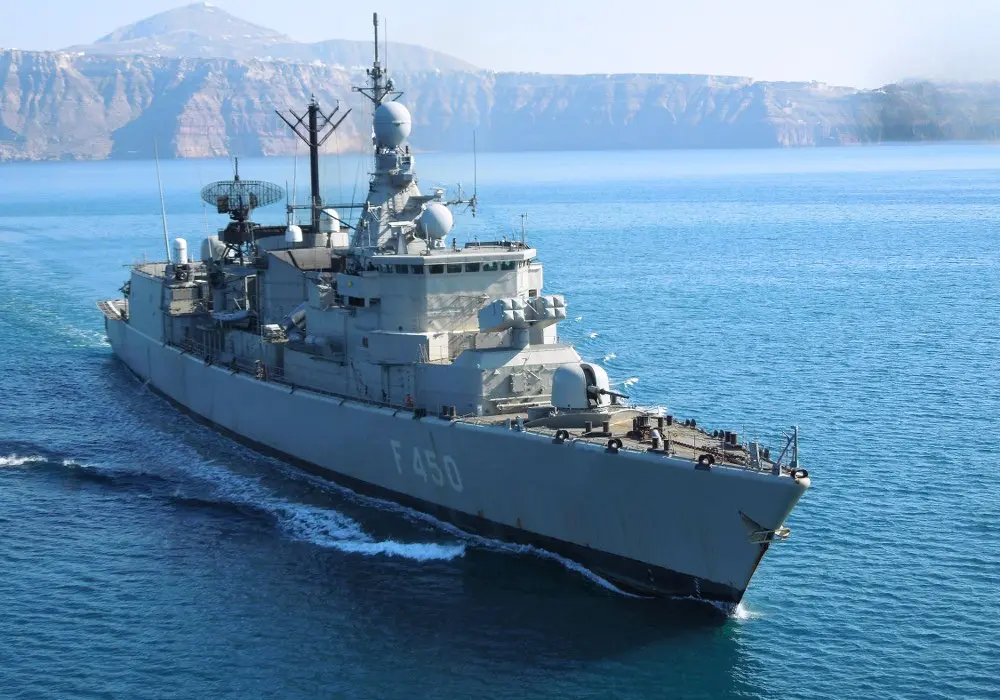 MAS specialises in complex upgrade and integration projects, combining legacy and modern technologies into unified, high-performance systems for power stability, operational reliability and vessel asset recapitalisation.